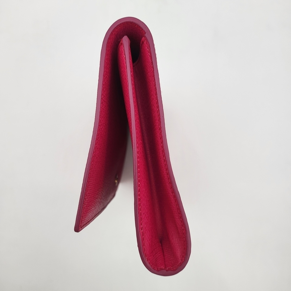 YVES  SAINT LAURENTCalfskin Classic Y Ligne Clutch Fuchsia..Authentic... - Picture 5 of 16